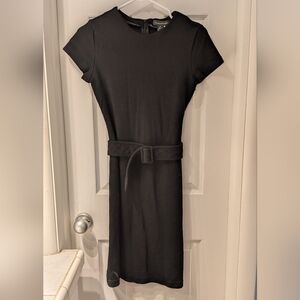 Banana Republic Sheath Short Sleeve Wool Black Midi Dress with Belt Size 6
